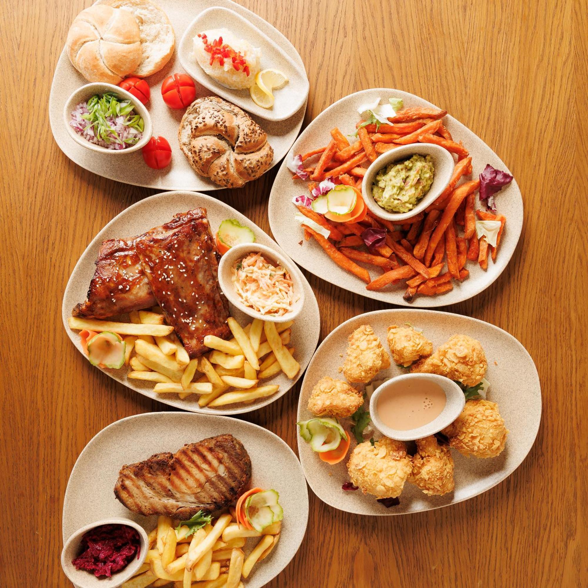 Suru Hotel & Restaurant بوستين المظهر الخارجي الصورة